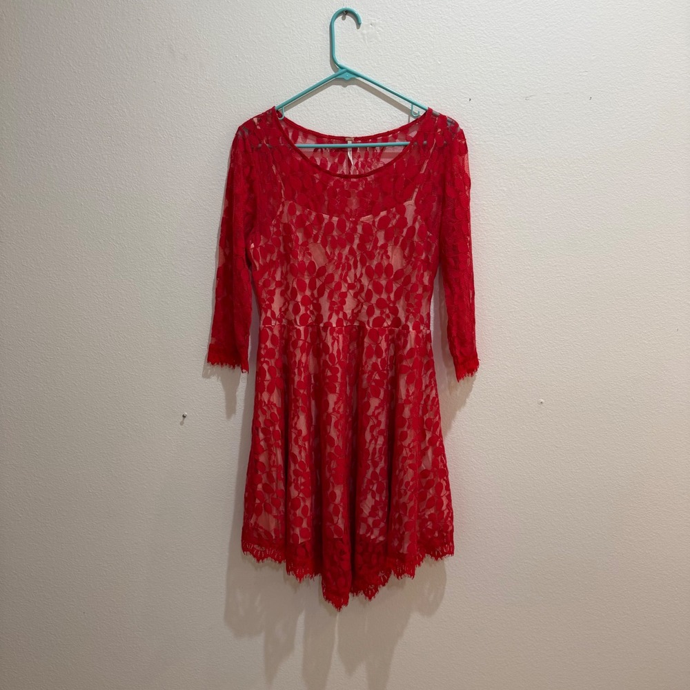 Free People Red Floral Lace Mini Dress 3/4 Sleeve Handkerchief Hem Size S